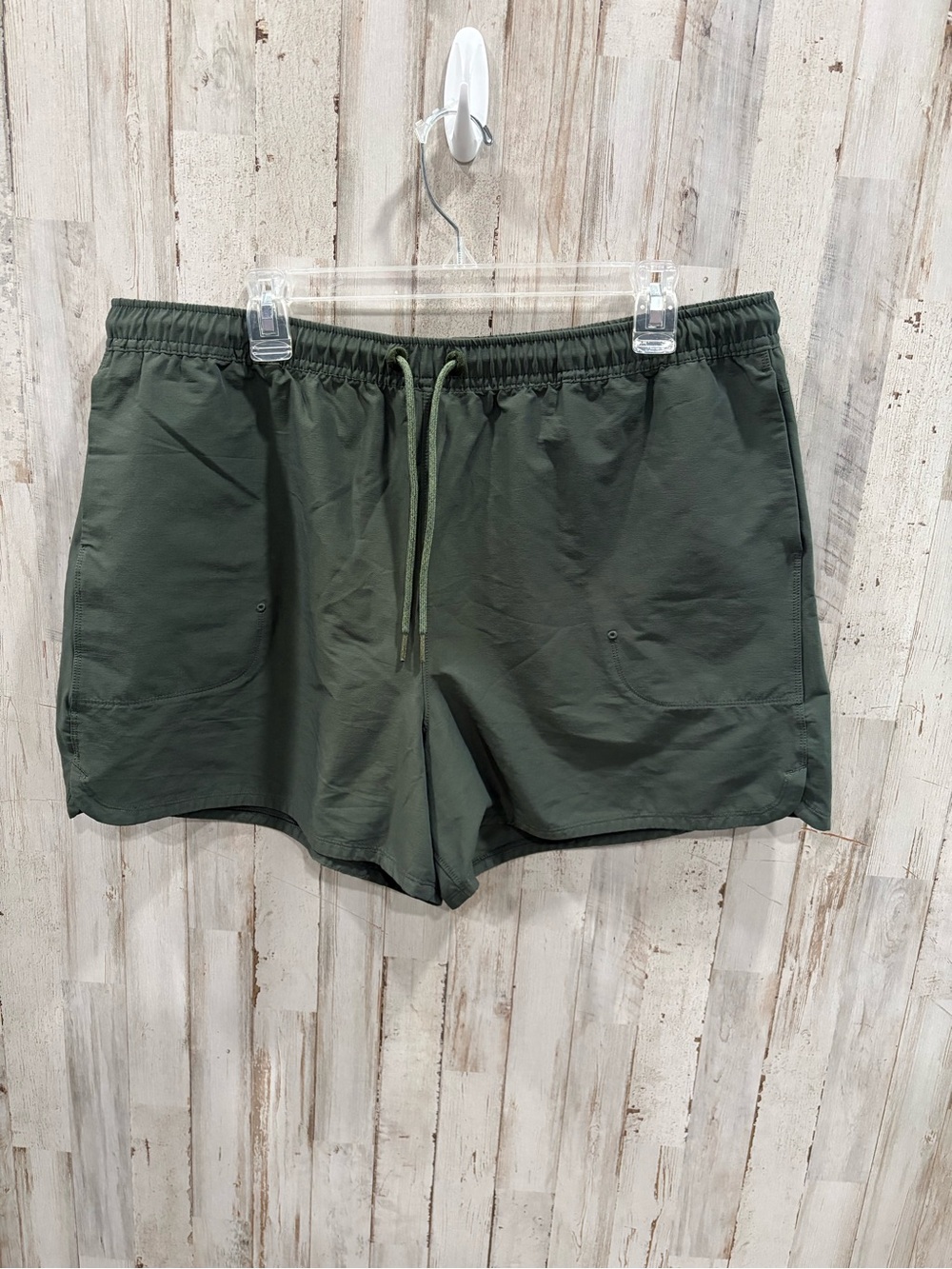 Allbirds Women’s Natural Run Shorts XL Green Merino Wool Running Athletic 5”